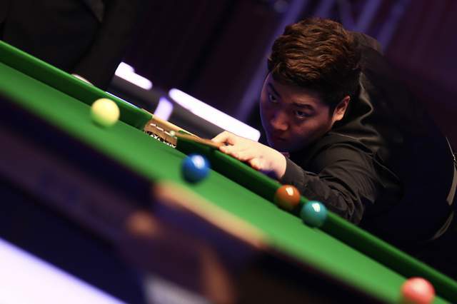 在经济尚不 在经济尚不