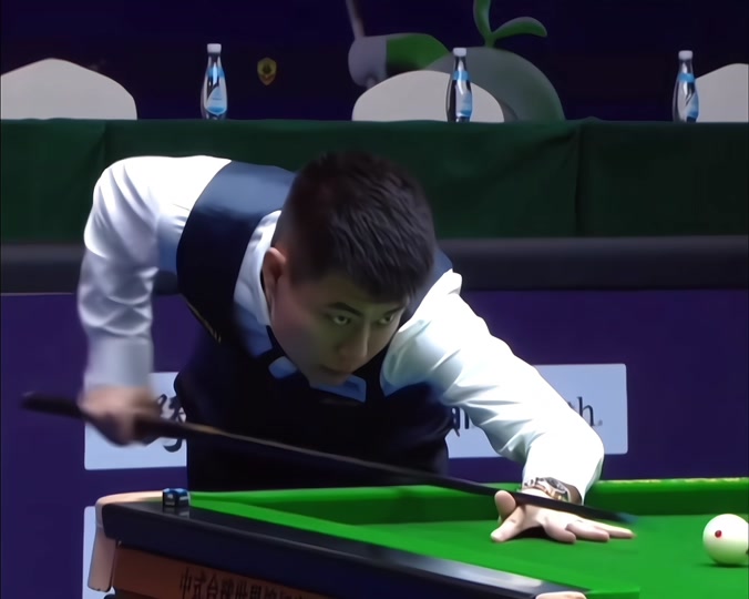 一场记者与 一场记者与